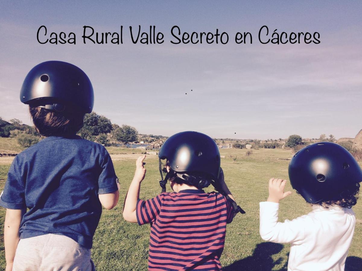 Torremocha Casa Rural Valle Secreto מראה חיצוני תמונה