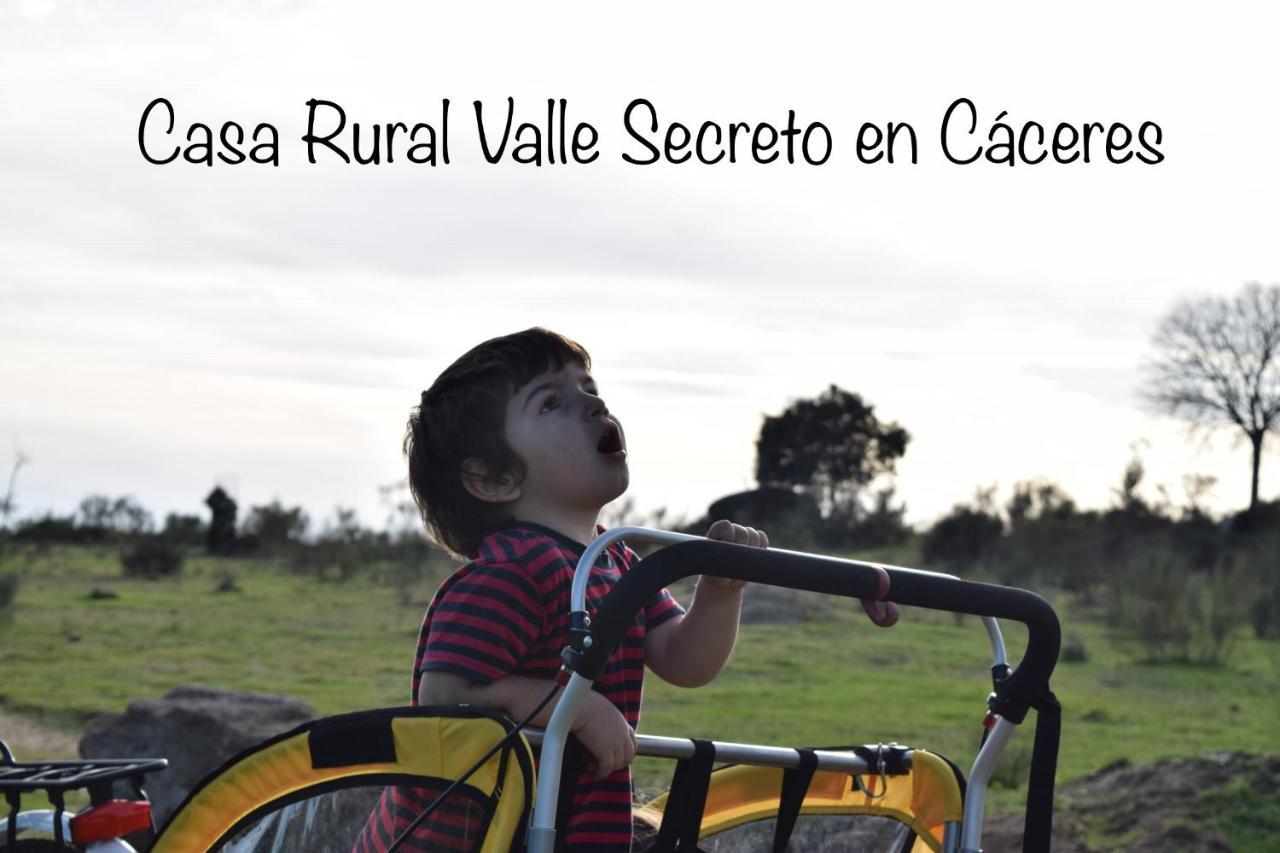Torremocha Casa Rural Valle Secreto מראה חיצוני תמונה